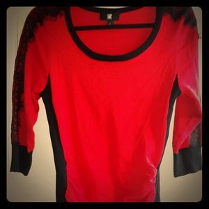 Red & black 3/4 sleeve sweater